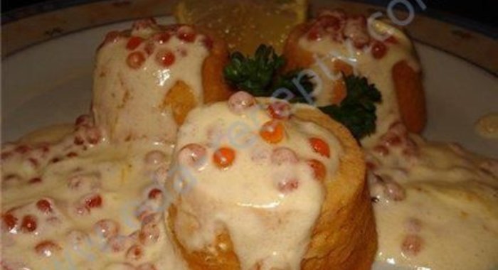 Суфле из рыбы под сливочно-икорным соусом