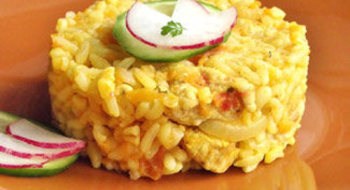 Каша из риса и булгура с куриной грудкой