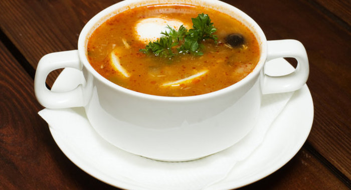 Солянка с шампиньонами