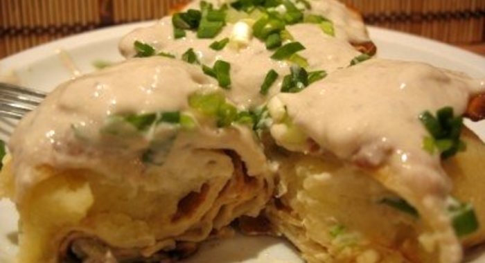 Блинчики с картошкой и луком