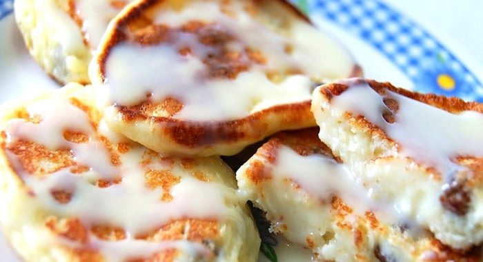 Сырники с изюмом