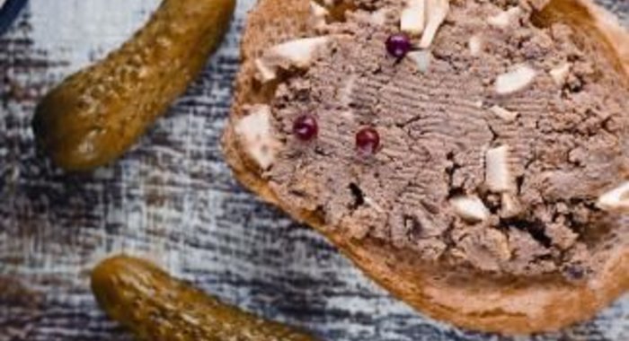 Яичный паштет с печенкой