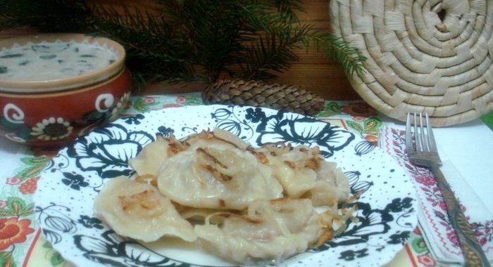 Вареники с картофельной и капустной начинкой