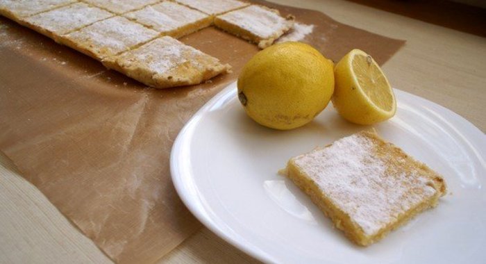 Лимонные пирожные (Lemon bars)