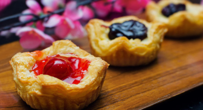 Слойки с джемом