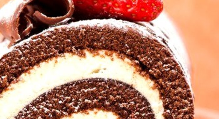 Шоколадный рулет «Буше де ноэль» с маскарпоне