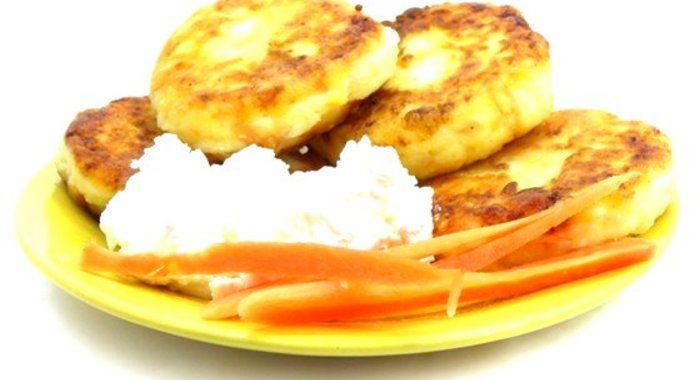 Сырники с морковью и урюком