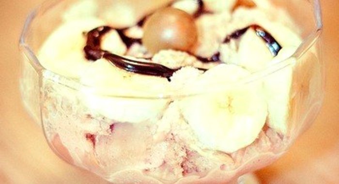 Кофейно-ванильное мороженое с тоффи