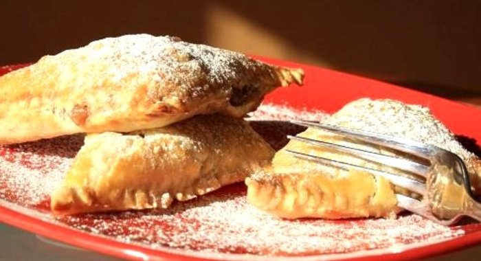 Яблочные пирожки