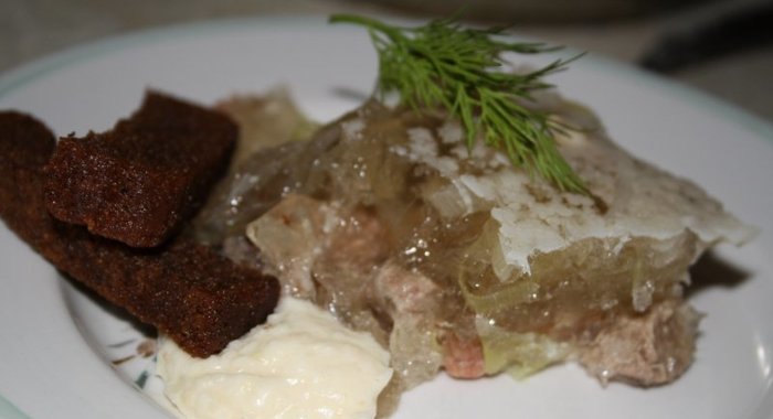 Студень (или холодец)