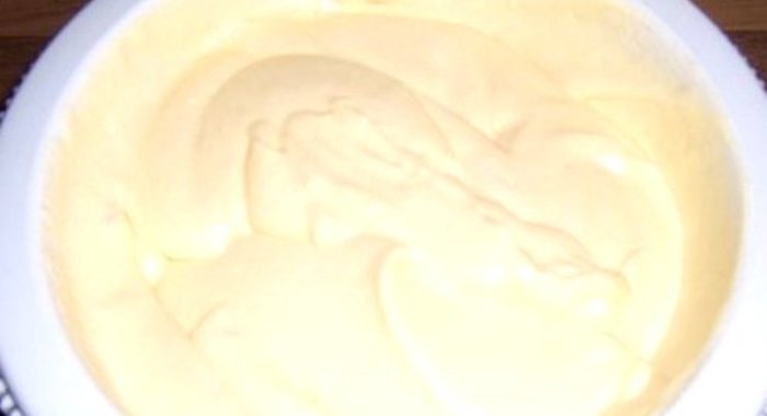 Быстрый банановый мусс со сливками