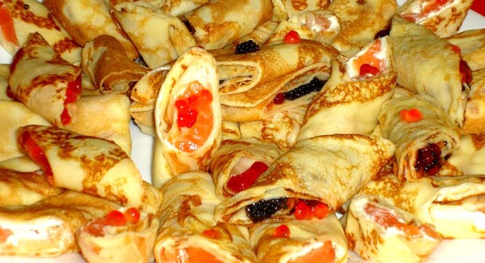 Блины с семгой и икрой