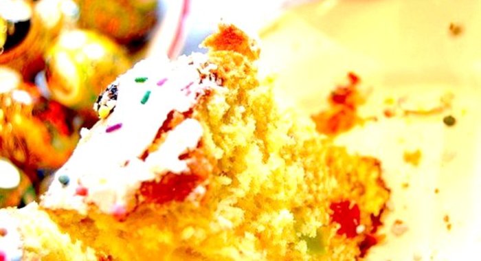 Пасхальный кулич с цукатами