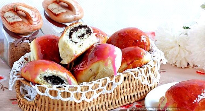 Пирожки с маком в глазури