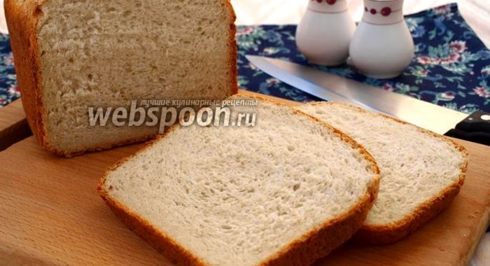 Хлеб на сыворотке с овсяными хлопьями и смальцем в хлебопечке