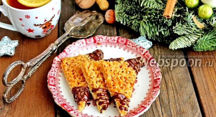 Новогоднее печенье «Ореховые треугольники»