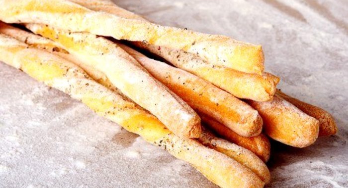 Кукурузные палочки с чеддером и халапеньо