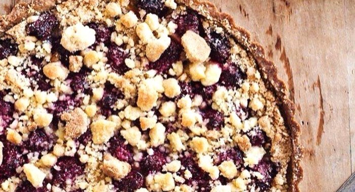 Ягодный крамбл