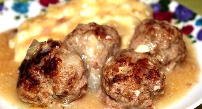 Говяжьи тефтели с яблоком