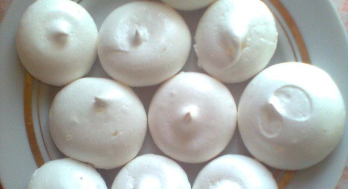 Воздушное пирожное