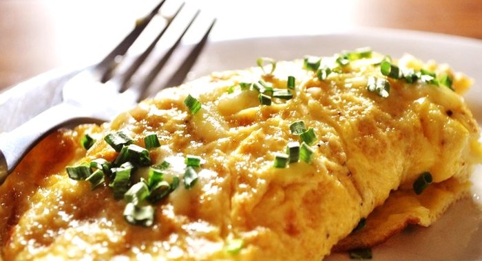 Омлет на молоке на сковороде