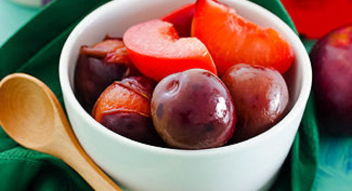 Пряные сливы в маринаде в мультиварке