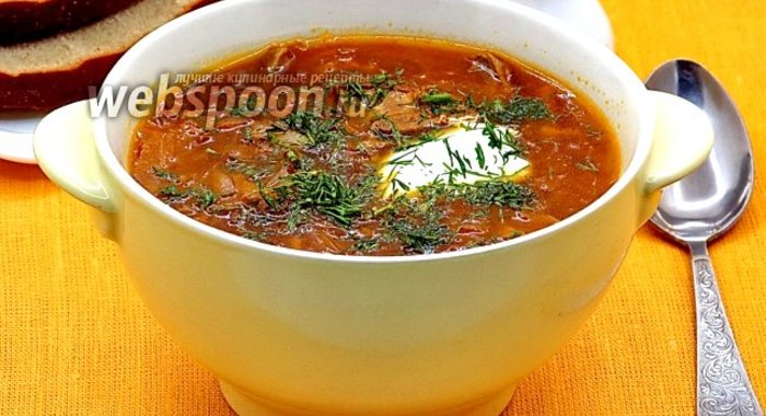 Щи из квашеной капусты с грибами