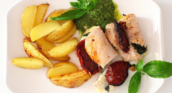 Рулетики из индейки с сыром за 30 минут