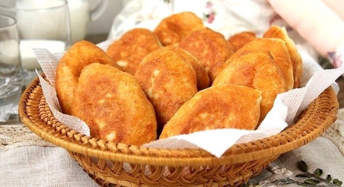 Пирожки на молоке без дрожжей