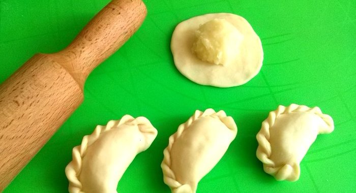 Заварное тесто для варенников