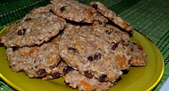 Хлебцы из овсянки с сухофруктами