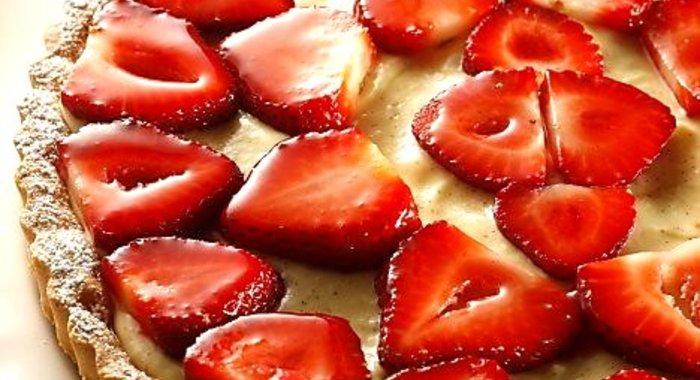 Клубничный тарт с заварным кремом