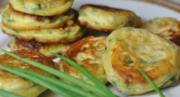 Оладьи из зеленого лука
