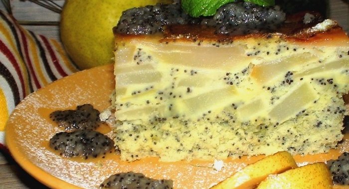 Макова - грушевая шарлотка с ванильно–грушевым вареньем