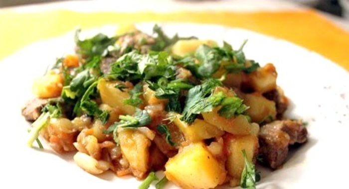 Рагу с бараниной и картошкой