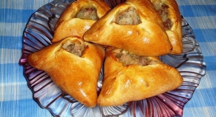 Пирожки с говядиной и картошкой