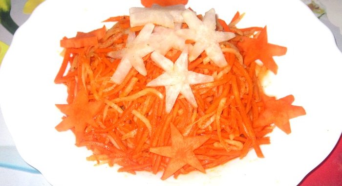 Салат по-корейски с морковью и редькой