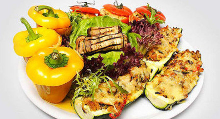 Овощи в сливочно-мятном соусе