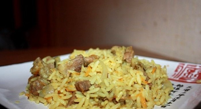 Рассыпчатый плов в мультиварке