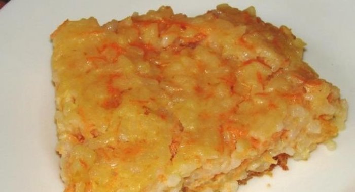 Рисово-морковная каша-крупеник с курагой