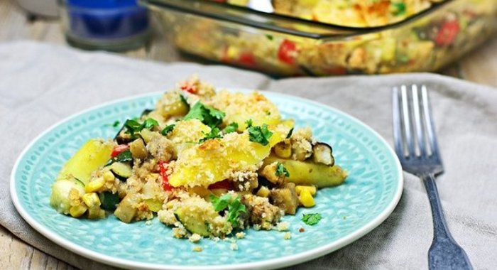 Картофельная запеканка с овощами в духовке