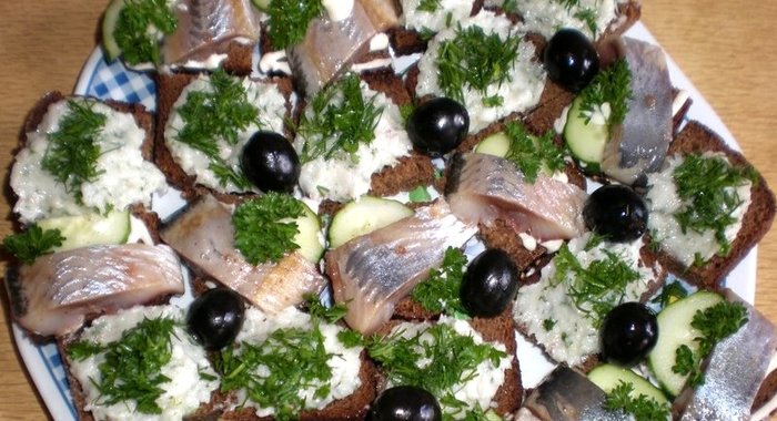 Бутерброды с салом