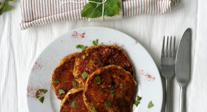 Лепешки из кабачков с брынзой