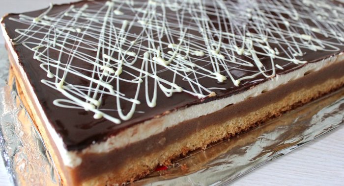 Банановое пирожное