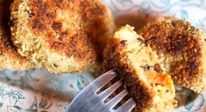 Картофельные котлеты с красной фасолью