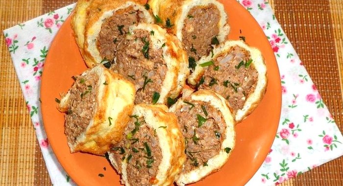 Рулет с диким рисом и печенью