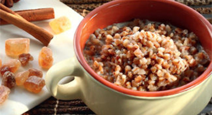 Гречневая каша с пряным молоком