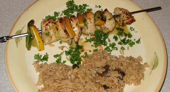 Куриные шашлыки с лимоном