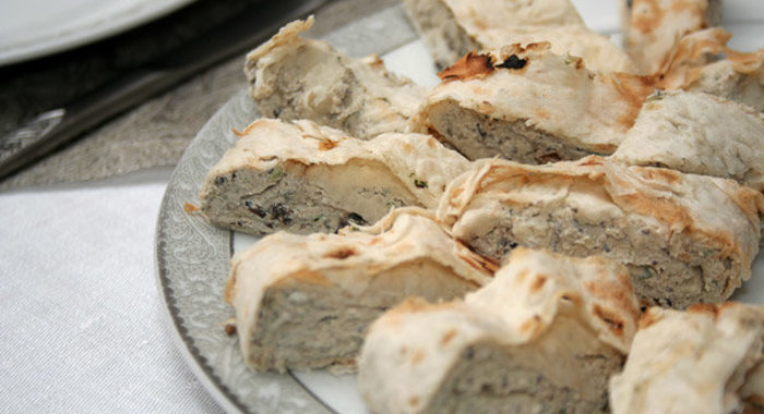 Рулеты с творожной начинкой