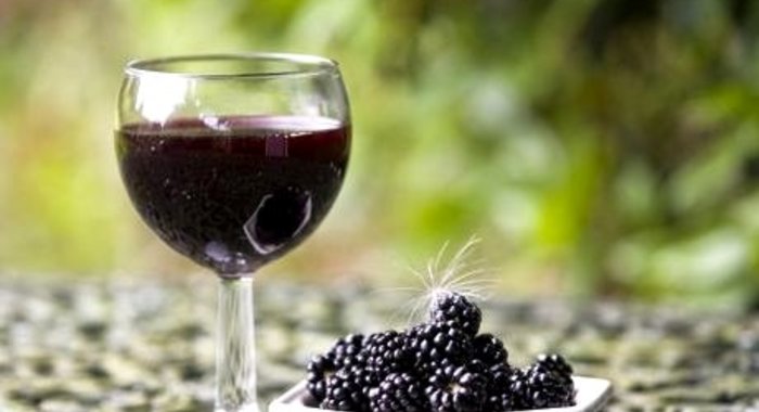 Вино из ежевики